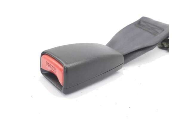 Recambio de anclaje cinturon trasero derecho para honda civic vi 1.6 referencia OEM IAM 82455S6DE01ZB  