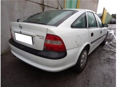 opel vectra b berlina del año 1997