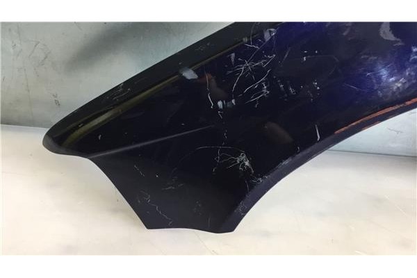 Recambio de aleta delantero izquierda para bmw serie 3 touring (e36) referencia OEM IAM 413582152 41358215271 