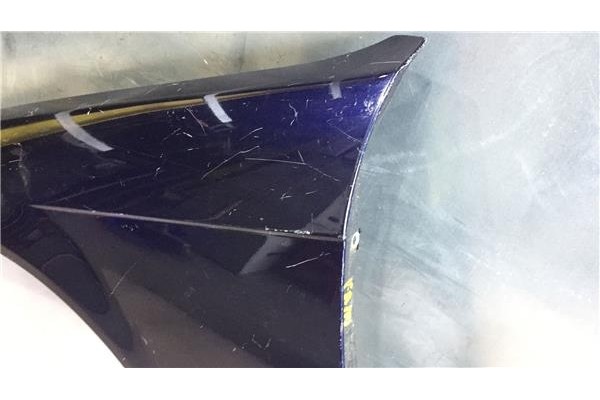 Recambio de aleta delantero izquierda para bmw serie 3 touring (e36) referencia OEM IAM 413582152 41358215271 
