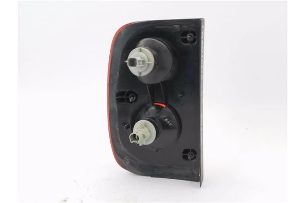Recambio de piloto trasero derecho para land rover freelander (ln) 2.0 di referencia OEM IAM XFB500  