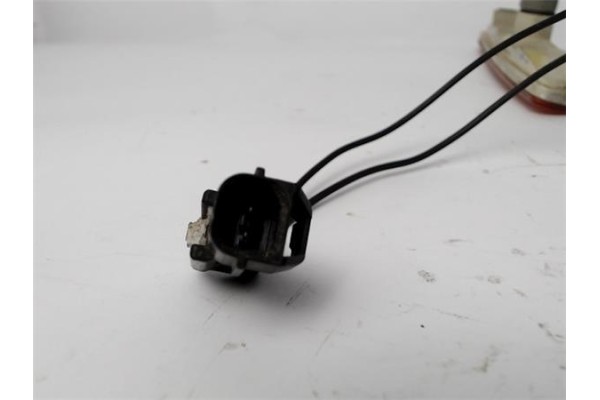 Recambio de intermitente delantero izquierdo para volvo s40 berlina 1.9 di referencia OEM IAM 30896799  30621937 , VOLVO