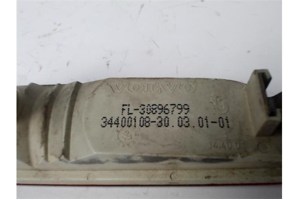 Recambio de intermitente delantero izquierdo para volvo s40 berlina 1.9 di referencia OEM IAM 30896799  30621937 , VOLVO