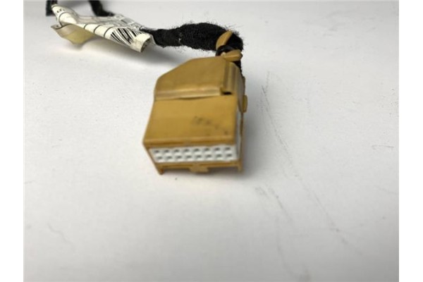 Recambio de retrovisor electrico derecho para audi a2 (8z) 1.4 referencia OEM IAM 8Z18585321P9  