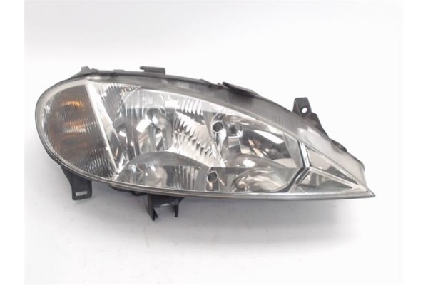 Recambio de faro delantero dcho para renault megane i berlina con portón (ba0) referencia OEM IAM 7700427870D 67743620 