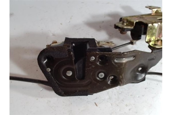 Recambio de cierre electromagnetico delantero izquierdo para hyundai galloper santamo 2.0 referencia OEM IAM 81310M2000  