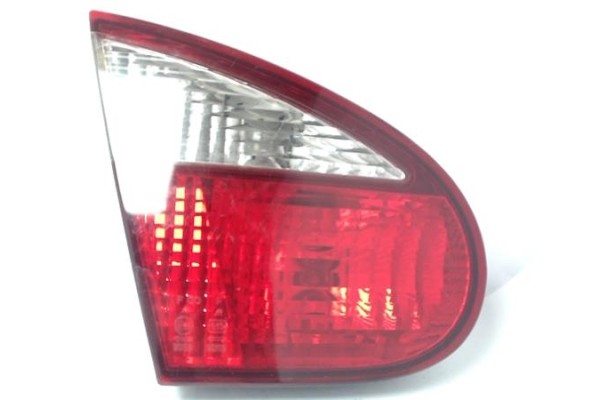 Recambio de piloto trasero derecho para daewoo lanos 1.5 se referencia OEM IAM   