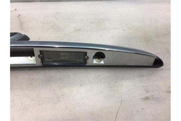 Recambio de moldura porton trasero para rover rover 25 (rf) 1.4 16v referencia OEM IAM CXB000920RHT  