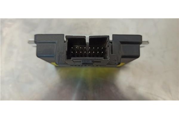 Recambio de centralita para porsche 911 (tipo 997) 3.8 carrera 4 s cabrio referencia OEM IAM 99761819513  