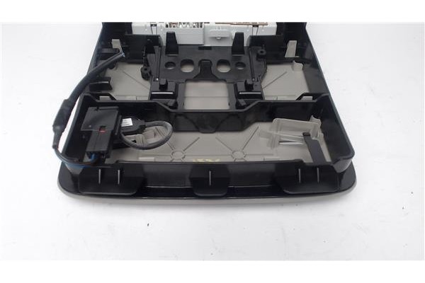 Recambio de luz interior techo para opel astra j 1.6 referencia OEM IAM 13285100 1230114 