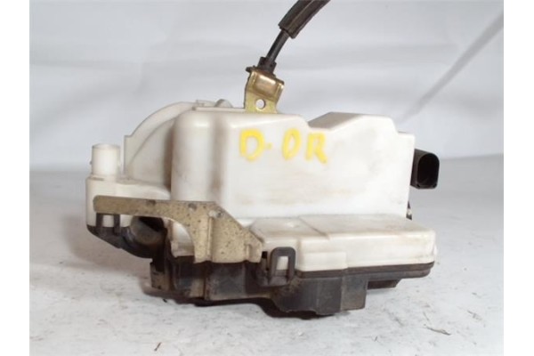 Recambio de cierre electromagnetico delantero derecho para seat ibiza (6k1) 1.4 referencia OEM IAM 6K4839015H  