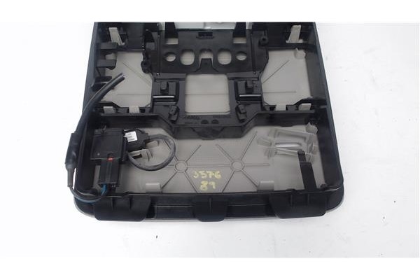 Recambio de luz interior techo para opel astra j 1.6 referencia OEM IAM 13285100 1230114 