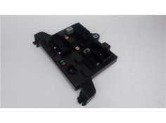 Recambio de caja fusibles/rele para opel astra j 1.6 referencia OEM IAM 13302306  