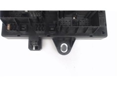 Recambio de caja fusibles/rele para opel astra j 1.6 referencia OEM IAM 13302306  