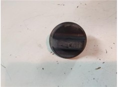 Recambio de tapon combustible para renault clio iii 1.2 16v expression referencia OEM IAM 7700812369  
