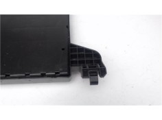 Recambio de caja fusibles/rele para opel astra j 1.6 referencia OEM IAM 13302306  