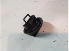 Recambio de tapon combustible para renault clio iii 1.2 16v expression referencia OEM IAM 7700812369  