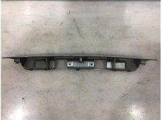 Recambio de moldura porton trasero para mazda 626 berlina (gf) 2.0 referencia OEM IAM GG2M5081092  