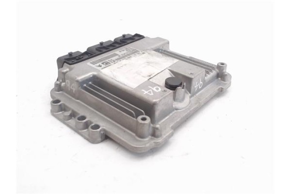 Recambio de centralita para citroen c4 coupe 1.6 cool referencia OEM IAM 9658944580/1039S08537 0281011629/EDC16C34 