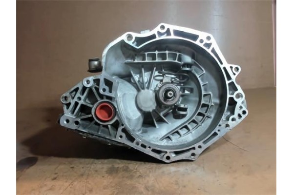 Recambio de caja cambios manual para opel corsa c 1.7 club referencia OEM IAM 90400209  