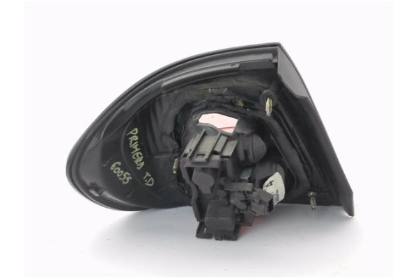 Recambio de piloto trasero derecho para nissan primera berlina (p11) 1.8 referencia OEM IAM 89020137 265509F500 