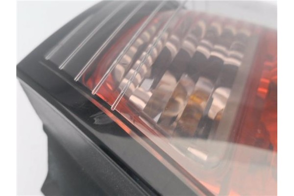 Recambio de piloto trasero derecho para nissan primera berlina (p11) 1.8 referencia OEM IAM 89020137 265509F500 