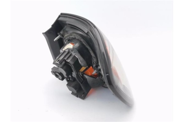 Recambio de piloto trasero izquierdo para nissan primera berlina (p11) 1.8 referencia OEM IAM 0821519F1LB  