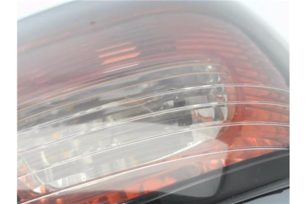 Recambio de piloto trasero izquierdo para nissan primera berlina (p11) 1.8 referencia OEM IAM 0821519F1LB  