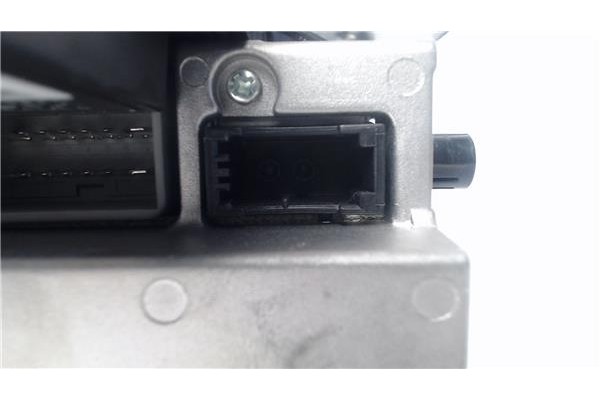 Recambio de autoradio para volvo s80 berlina 2.5 t kinetic referencia OEM IAM 30773438AA  