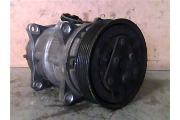 Recambio de compresor aire acond. para volvo v40 familiar 1.8 referencia OEM IAM 30612618 867B064431 