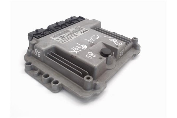 Recambio de centralita para citroen c4 coupe 1.6 cool referencia OEM IAM 9655943580/1039S06762 0281011863/EDC16C34 