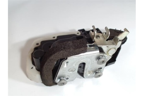Recambio de cierre electromagnetico delantero derecho para nissan micra iv (k13k/kk) 1.2 referencia OEM IAM 805001HD0B  