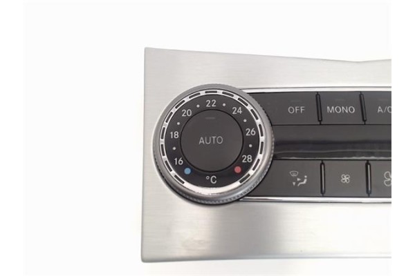 Recambio de mandos climatizador para mercedes-benz clase c (bm 204) berlina 3.0 c 280 (204.054) referencia OEM IAM 2048309885  