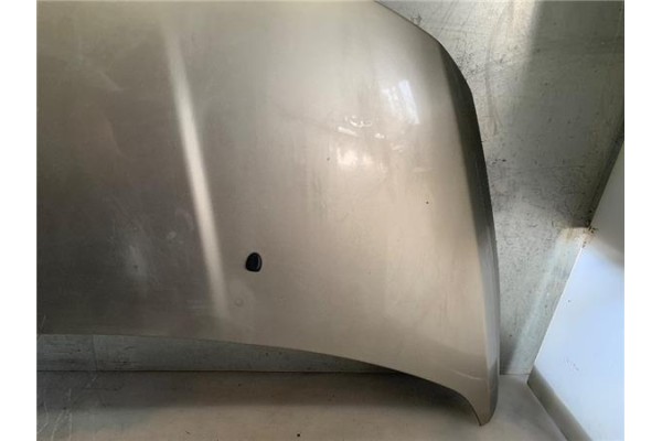 Recambio de capo para peugeot 3008 1.6 hdi referencia OEM IAM 7901Q8  