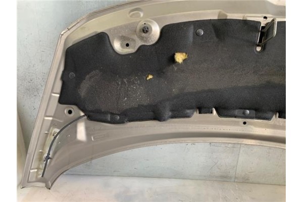 Recambio de capo para peugeot 3008 1.6 hdi referencia OEM IAM 7901Q8  