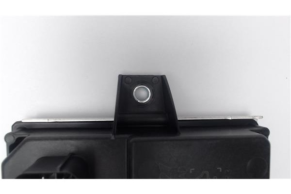 Recambio de modulo electronico para opel astra j 1.6 referencia OEM IAM 20831727  