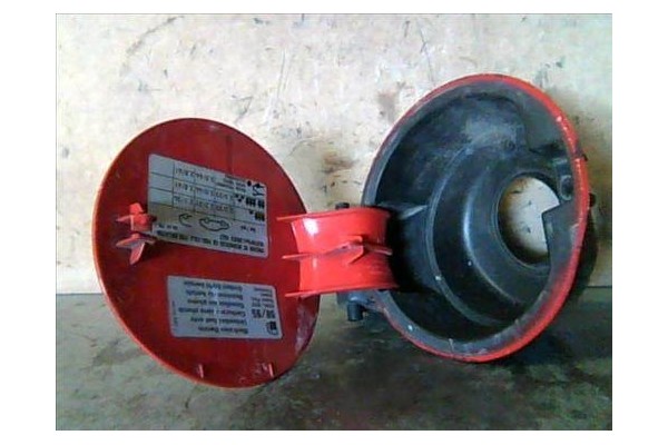 Recambio de tapa exterior combustible para seat leon (1m1) 1.6 referencia OEM IAM 1M6809905D  