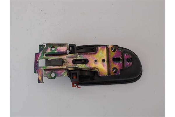 Recambio de manilla int. puerta delantero derecha para kia shuma 1.5 comfort 5 berlina referencia OEM IAM 0K9A458330C96  