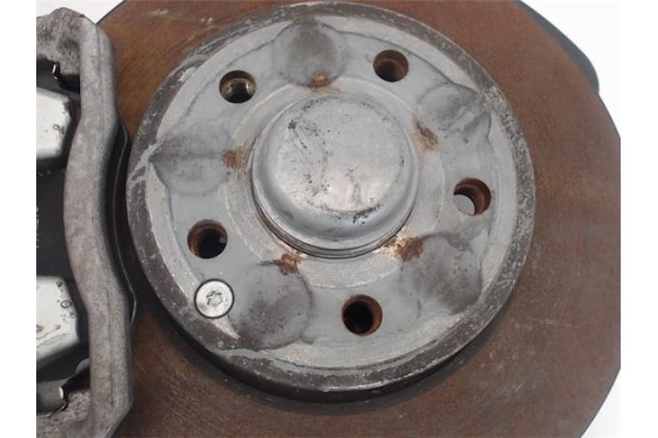 Recambio de mangueta delantero izquierda para mercedes-benz clase c (bm 204) berlina 3.0 c 280 (204.054) referencia OEM IAM A204