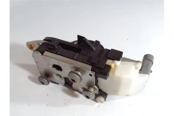 Recambio de cierre electromagnetico trasero derecho para alfa romeo 147 (190) 1.6 t.spark eco distinctive referencia OEM IAM 465