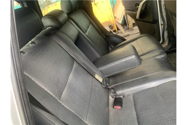 Recambio de asientos traseros para land rover freelander (ln) 2.0 hse familiar referencia OEM IAM XH5263804HA8PUY HPA500360PUY 