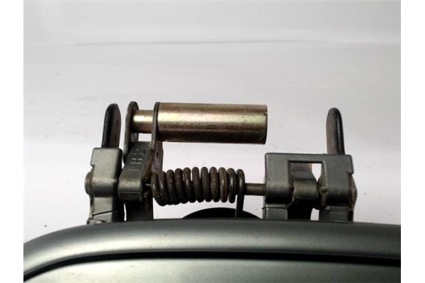 Recambio de maneta exterior trasero izquierda para subaru legacy iii ranchera familiar (be, bh) 2.5 referencia OEM IAM 61022AE13