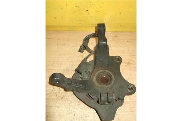 Recambio de mangueta delantero izquierda para opel corsa c 1.3 cdti referencia OEM IAM 13154317  