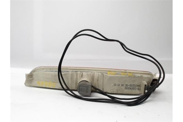 Recambio de intermitente delantero dcho para volvo s40 berlina 1.9 di referencia OEM IAM 30896799  30621937 , VOLVO