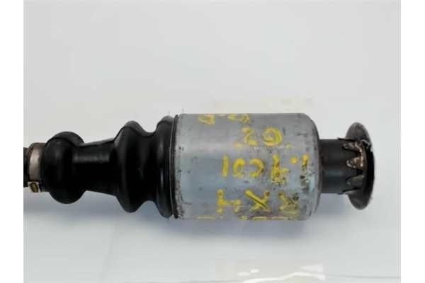 Recambio de palier trasero derecho para renault scenic i (ja...) 1.9 dci rx4 referencia OEM IAM 8200088110  