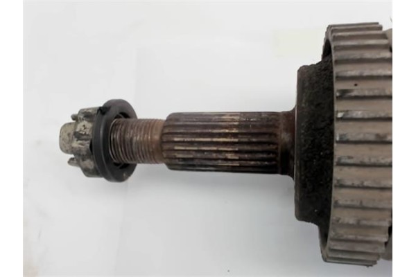 Recambio de palier trasero derecho para renault scenic i (ja...) 1.9 dci rx4 referencia OEM IAM 8200088110  
