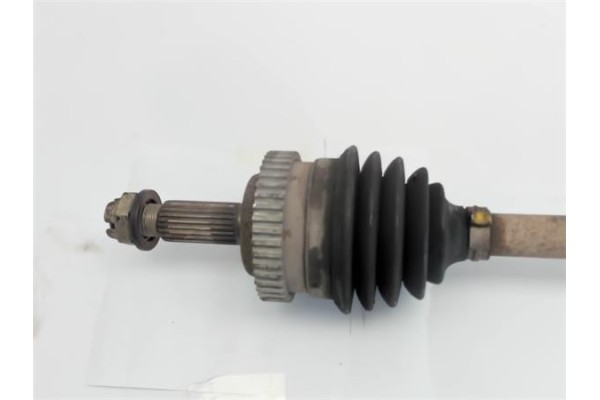 Recambio de palier delantero derecho para renault scenic i (ja...) 1.9 dci rx4 referencia OEM IAM 8200226054  7700112478 , RENAU