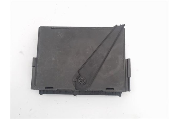 Recambio de centralita para opel meriva referencia OEM IAM 13111111  