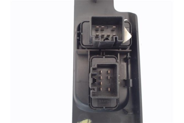 Recambio de mando elevalunas delantero derecho para land rover freelander (ln) 2.0 di referencia OEM IAM YUF500060PUY 1W6T14A701
