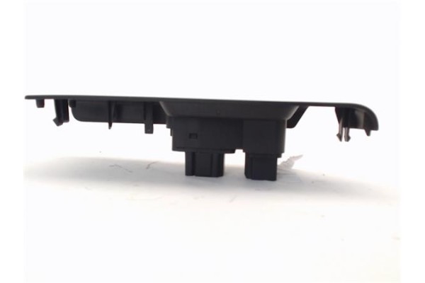 Recambio de mando elevalunas delantero derecho para land rover freelander (ln) 2.0 di referencia OEM IAM YUF500060PUY 1W6T14A701